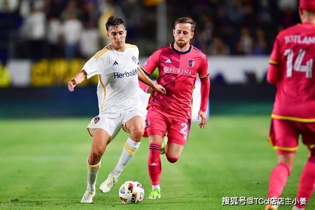 小法评西班牙传奇：伊涅斯塔优于哈维等人
